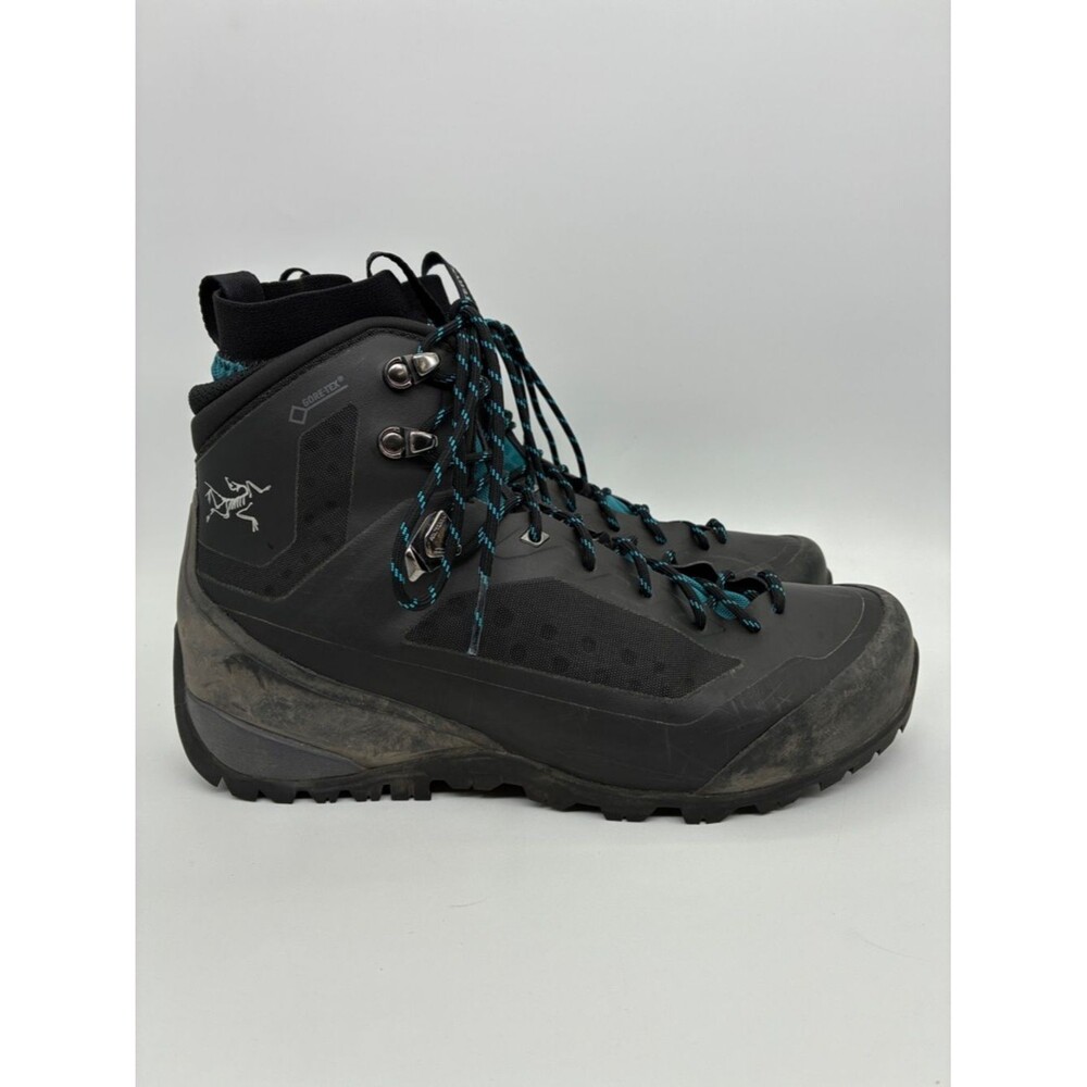 Arc'teryx Women's Bora Mid GTX Hiking Boots Vibram Sole   |   Size:  9
